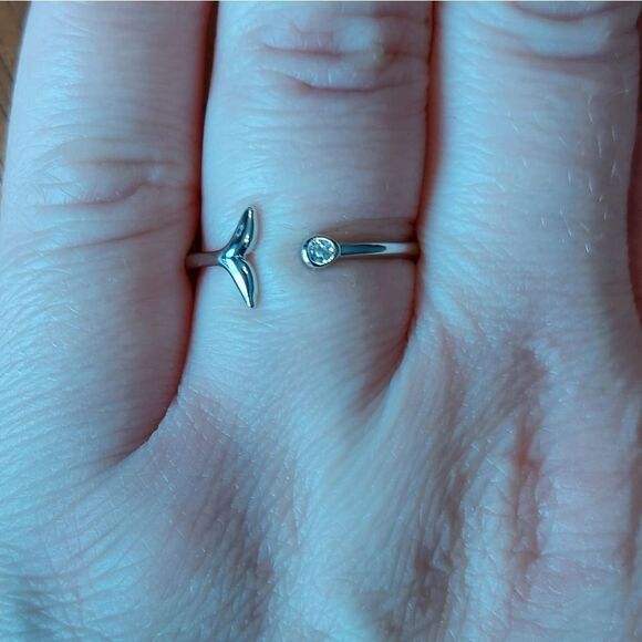 925 Sterling Silver Mermaid Ring - Picture 3 of 6